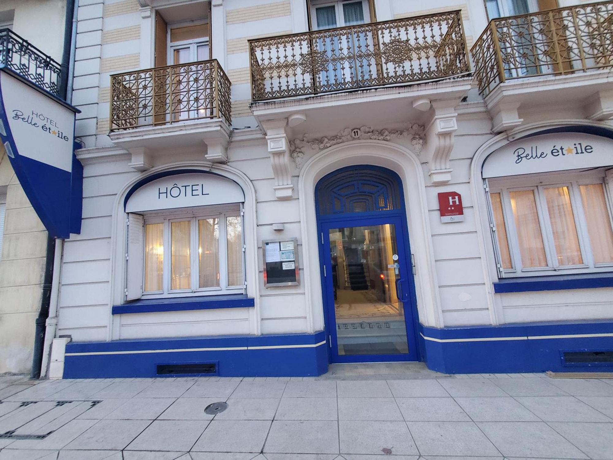 Logis Hotel Belle Etoile Vichy Exterior photo