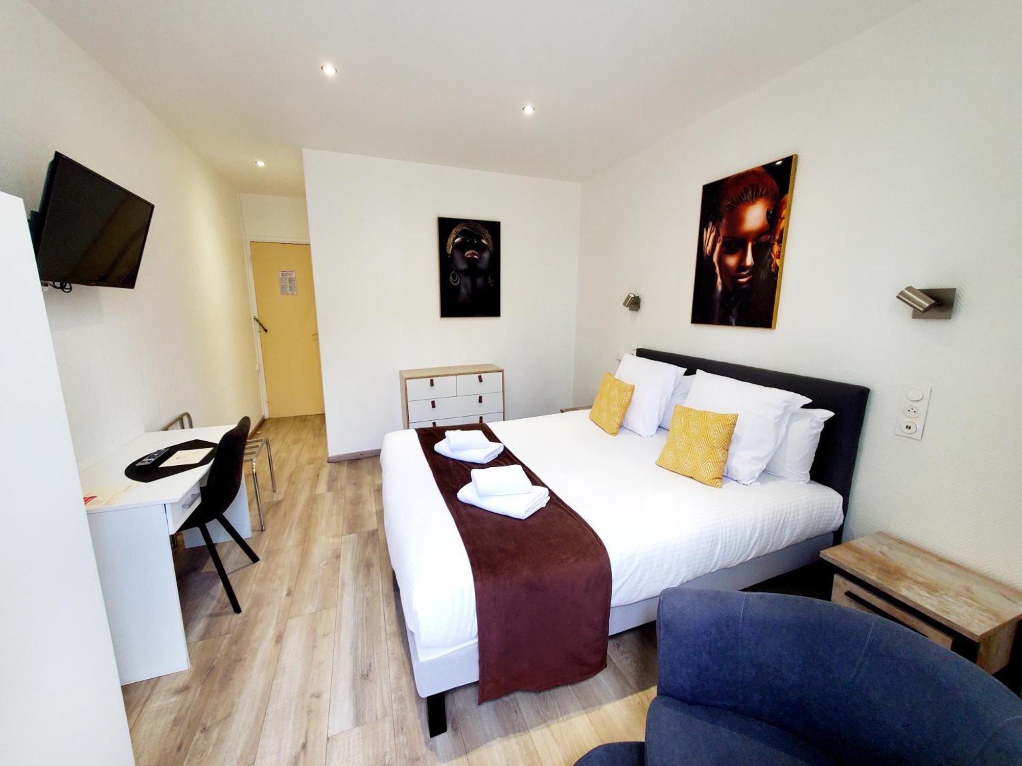 Logis Hotel Belle Etoile Vichy Exterior photo